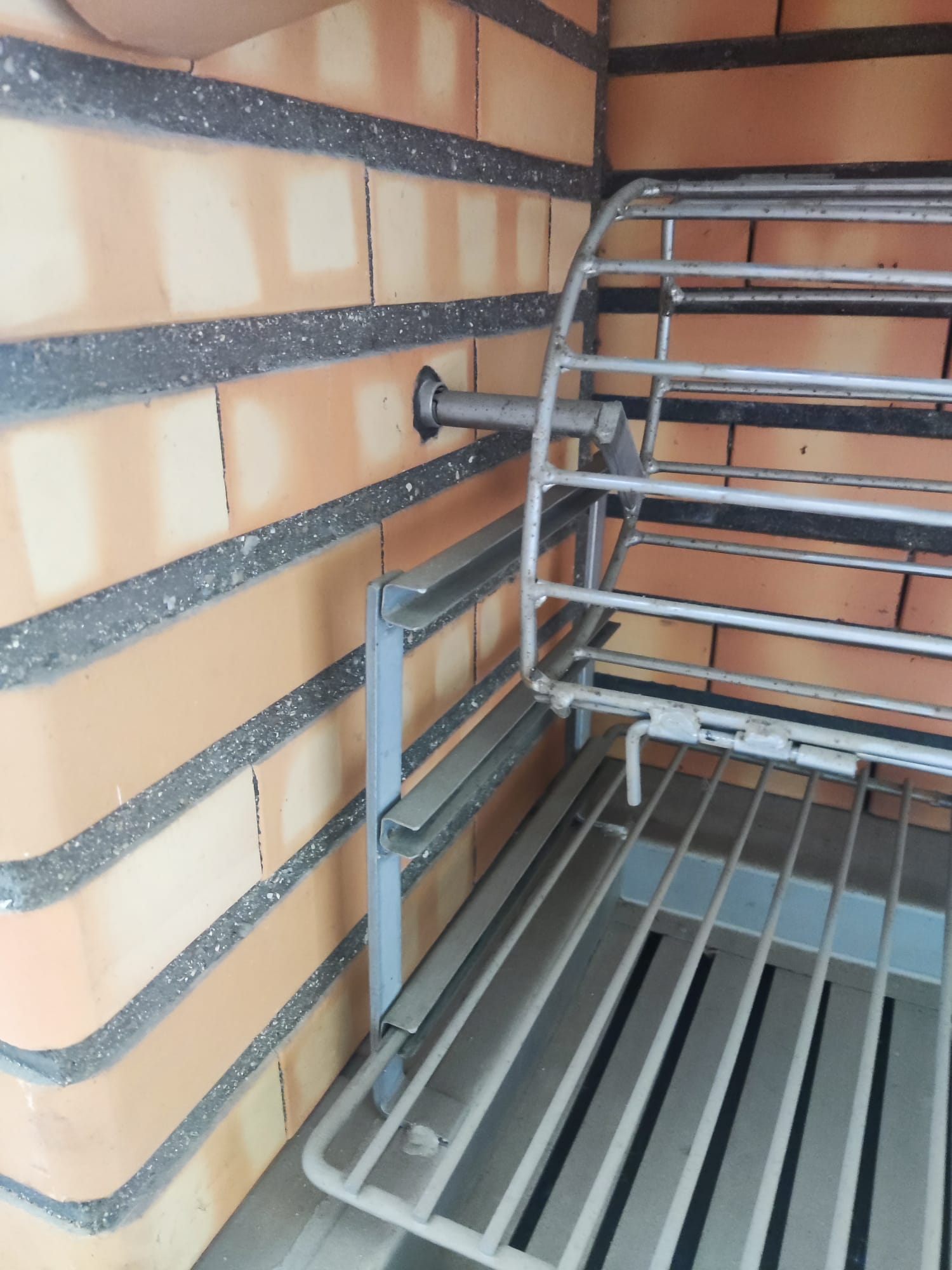Girarrosto per maialino da latte in inox + motore elettrico (per barbecue Terracotto/Rustika/Nexa/Inoxa)