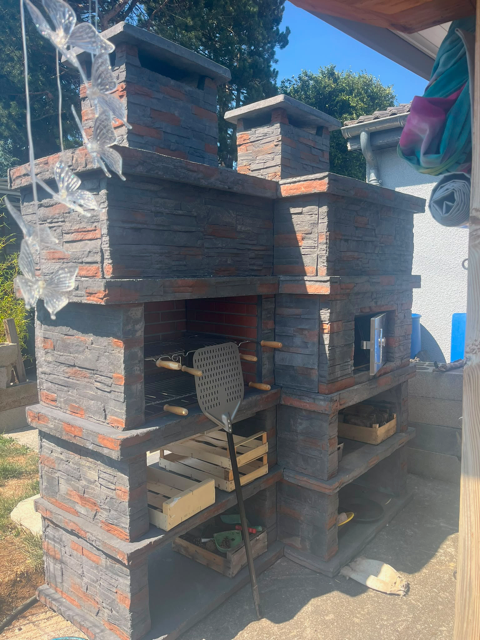 Rocca Forno 463 – Barbecue in Pietra con Forno a Legna