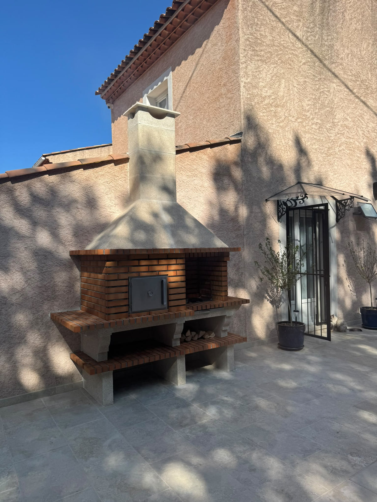 Barbecue in mattoni TerraCotto 124 – Con forno a legna Ø75 cm
