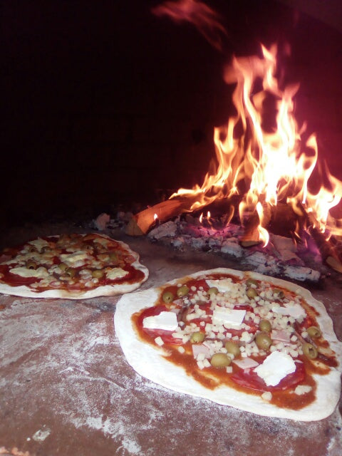 Forno a Legna CENTORO 90 cm – Forno per Pizza con Canna Fumaria Centrale