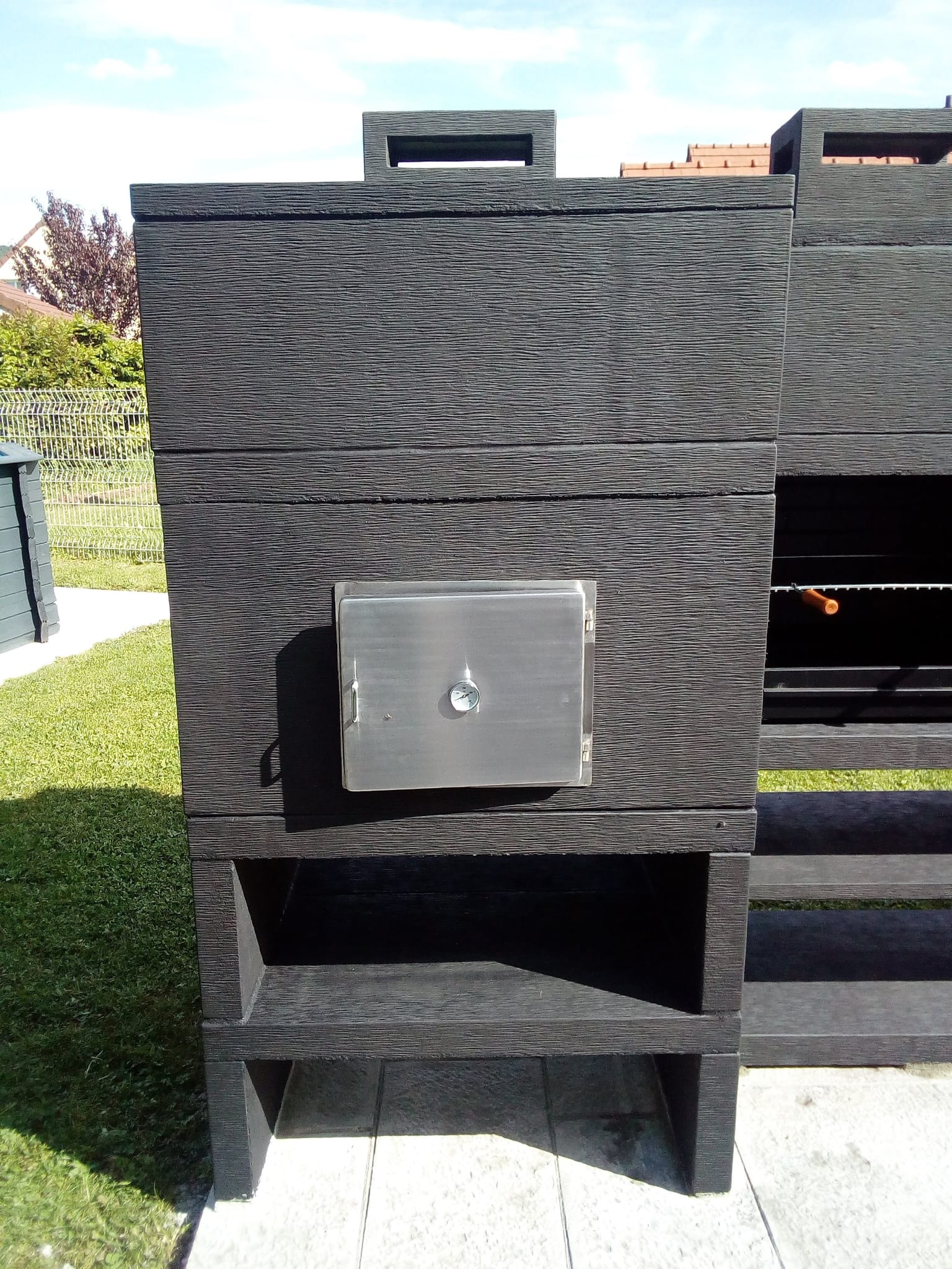Linea 30F – Cucina da esterno modulare con forno Ø80 cm, griglia da 60 cm e modulo lavello (opzionale)